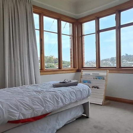 Stunning Family Home In Andersons Bay Dunedin Esterno foto